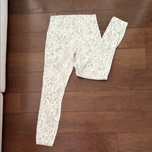 lululemon athletica White Patterned Leggings